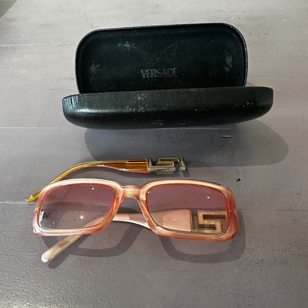 Vintage Versace pink sunglasses (need repair)